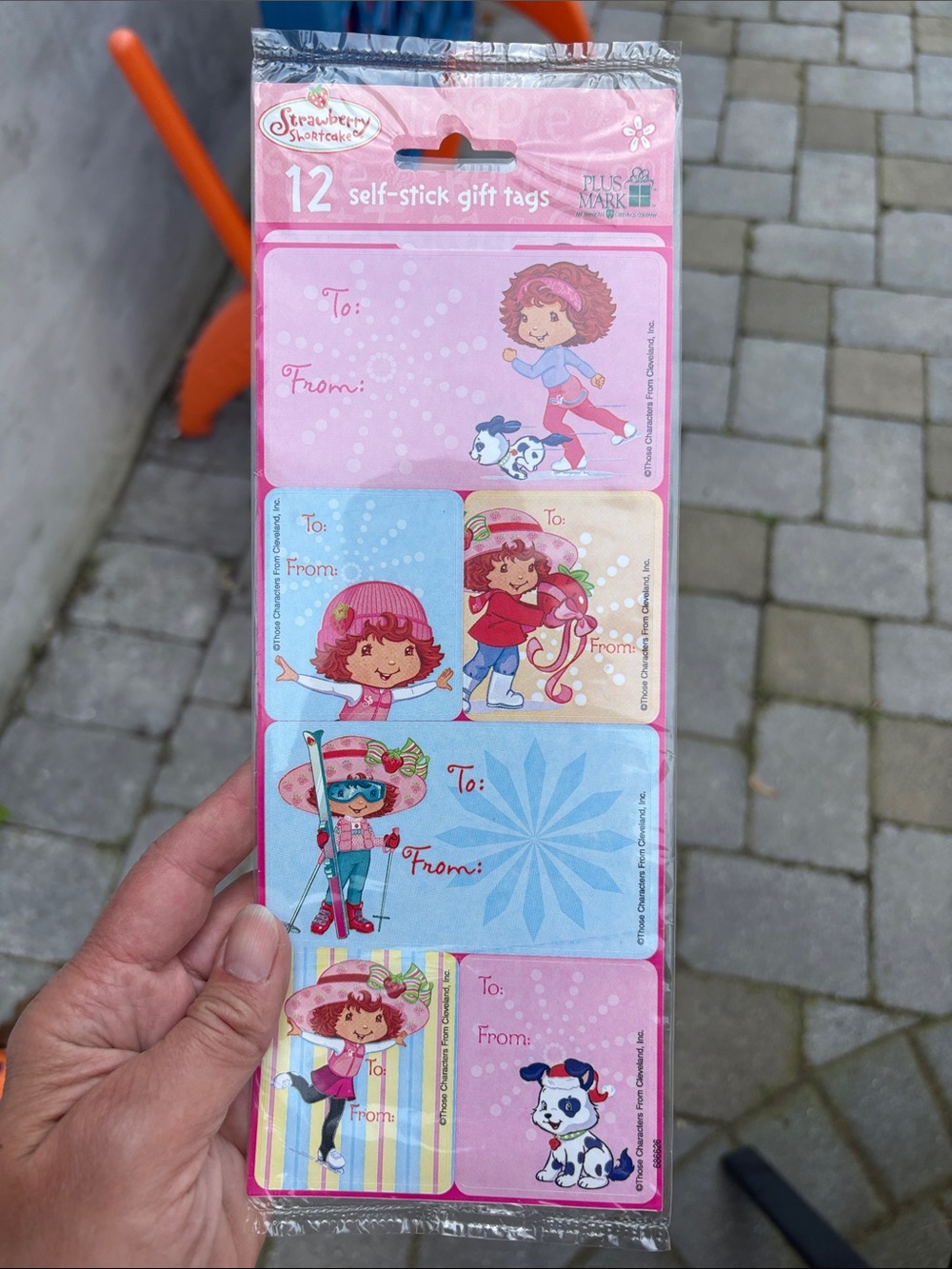 Strawberry Shortcake Self-Stick Gift Tags - set of 7 - Picture 2 of 3